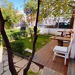 Hotell Antigone 3*