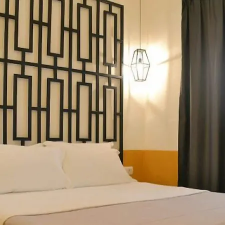 Antigone Hotel