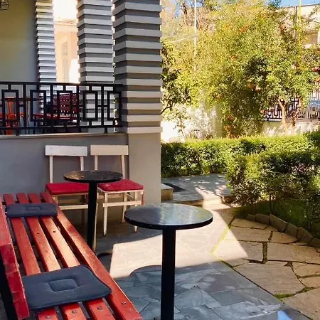 Antigone Szálloda 3*