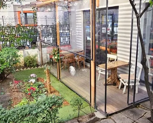 安提戈涅酒店 酒店